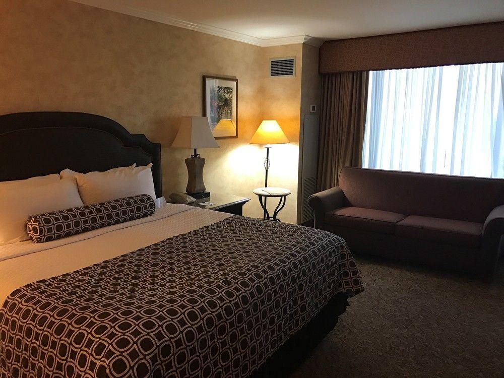 Delta Hotels By Marriott Anaheim Garden Grove Exterior foto