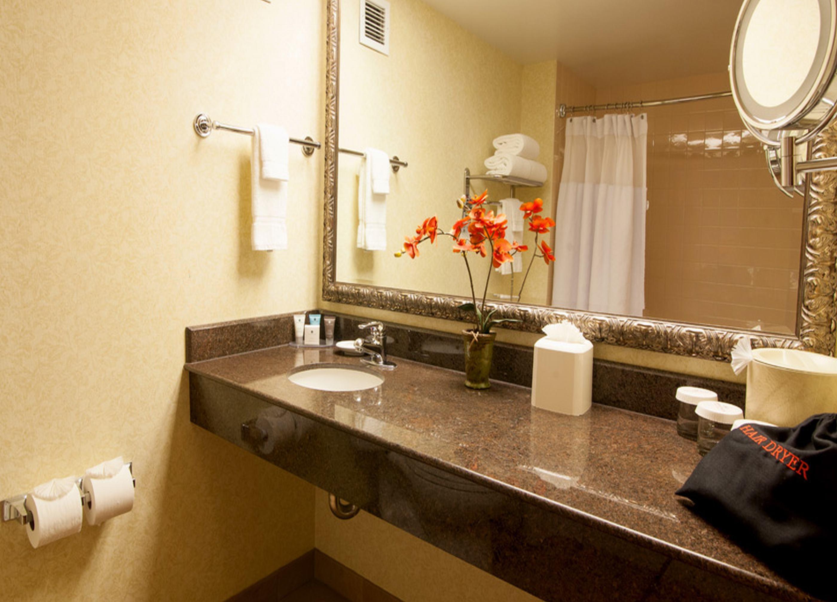 Delta Hotels By Marriott Anaheim Garden Grove Habitación foto